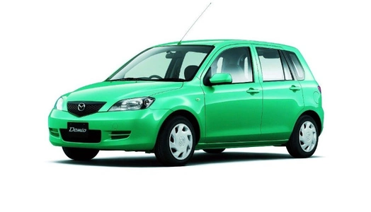 Mazda Demio DY (2001-2007)