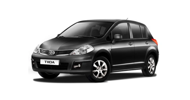 Nissan Versa 1  hatchback (2006-2013)